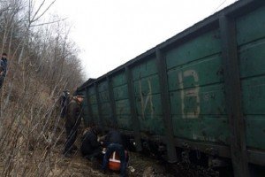 У Львівській області з рейок зійшли шість товарних вагонів