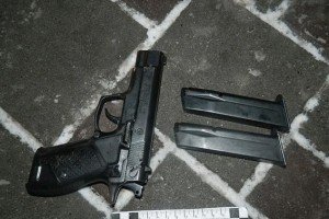У столиці біля ресторану сталася стрілянина, постраждав поліцейський
