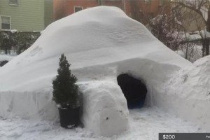 У США вирішили заробити на негоді: мешканець Нью-Йорка запропонував туристам переночувати в заметі за $200