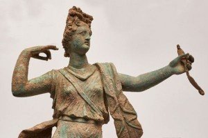 На Криті знайшли унікальні скульптури античних богів