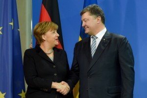 Меркель: Нам доведеться продовжити санкції проти Росії