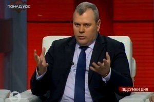 У "Народному фронті" прогнозують дострокові вибори до ВР у разі повної відставки уряду 