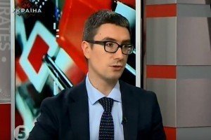 Основні розкрадання коштів в Україні відбуваються через держпідприємства - експерт