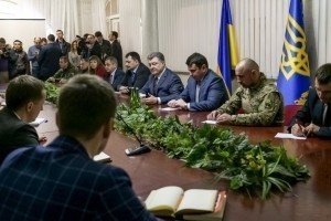 Порошенко: Жодні зв'язки корупціонерів не захистять