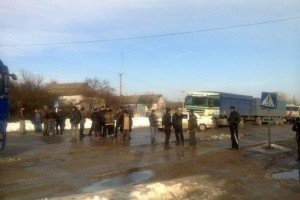 Місцеві жителі перекрили трасу Олександрівка-Кіровоград-Миколаїв