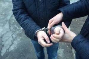 На Дніпропетровщині майора ДСНС схопили на хабарі у 35 тис. грн