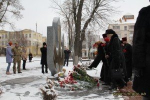 У Вінниці вшанували пам'ять бійців, які загинули поблизу Дебальцевого