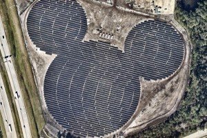 У США для корпорації "Дісней" побудували сонячну електростанцію у формі голови Міккі Мауса
