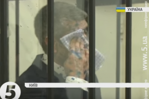 Екс-начальника столичного СБУ часів Майдану облили зеленкою