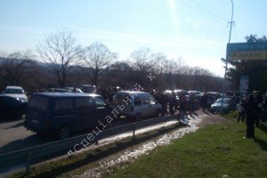 На Закарпатті автомобілісти заблокували держкордон 