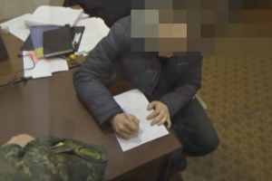 Бойовик "ДНР" добровільно здався СБУ, розчарувавшись у ватажках збройних формувань 