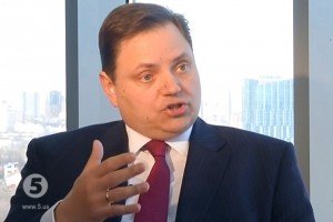 Президент Американської торговельної палати: Київ у сприйнятті закордонних інвесторів – танки на вулицях і все погано