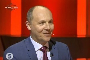 Андрій Парубій: Після всіх ситуацій у Раді коли до мене йдуть з квітами – це насторожує