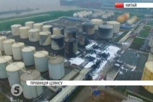 У Китаї понад 16 годин боролися з вогнем на хімічному складі