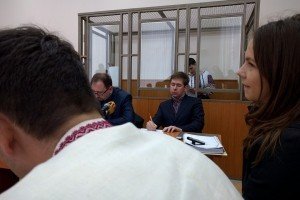 Надія Савченко з Іллею Новіковим розробляють закон про суд присяжних в Україні
