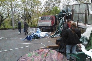 В центрі Одеси розгромили наметове містечко