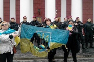 Погром містечка біля Одеської міськради: поліція затримала п'ятьох осіб