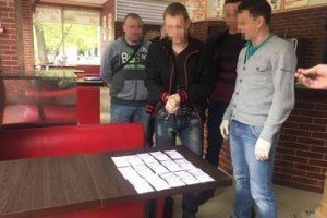 У Харкові піймали на хабарі працівника Антимонопольного комітету
