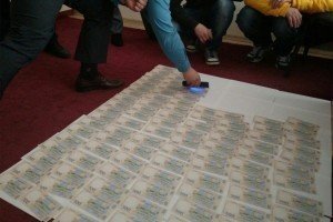 На Тернопільщині на хабарі схопили посадовця державної архітектурно-будівельної інспекції