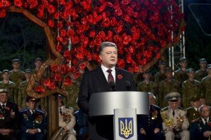 Порошенко розповів про нову хвилю мобілізації