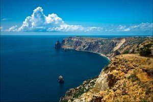 Уся культурна спадщина Криму є багатством та власністю України: Генпрокуратура повідомила Гаагу про злочини окупантів