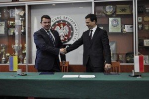 НАБУ співпрацюватиме з антикорупційним бюро Польщі