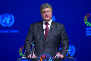 Порошенко: більше 45 тис. українців записались в контрактну армію у 2016 році