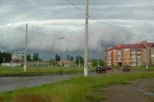 У Чернігові другий день спостерігають унікальне атмосферне явище