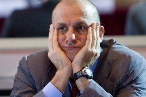 Російський мільярдер, якого в РФ звинувачують в ухилянні від сплати податків, попросив українське громадянство