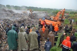На Львівщині упізнали тіла двох загиблих на сміттєзвалищі рятувальників