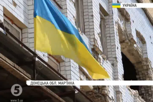 Під Мар'їнкою терористи стріляють прицільно по житлових кварталах