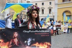 У ЄС, США та Канаді відбудуться акції на підтримку України за гаслами "Стоп, Путін! Стоп, війна!"
