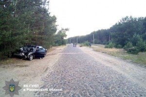 Смертельна ДТП на Рівненщині: Мотоцикл зіткнувся з автомобілем, є загиблі