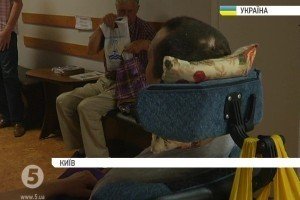 Важкопоранений офіцер-спецпризначенець прийшов до тями після півторарічної коми