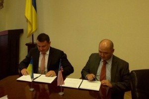 ФБР допоможе НАБУ боротися з корупцією у вищих ешелонах влади