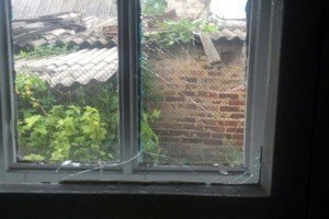 У Мар’їнці бойовики влучили із міномета у житловий будинок