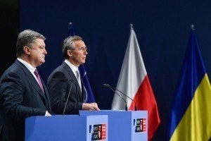 Порошенко: Україна і НАТО запускають процес, що поглибить "особливе партнерство"