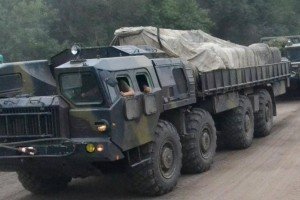 Україна презентує в ОАЕ безпілотні технології, керовані ракети і бронемашини 