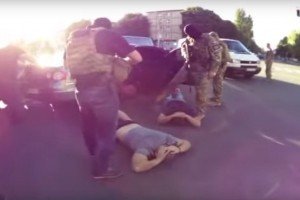 Спецоперація у Вінниці: бійці СБУ піймали банду "чорних колекторів"