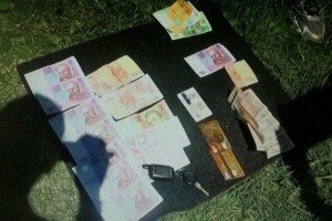 На Івано-Франківщині СБУ затримала на хабарі старшого інспектора поліції
