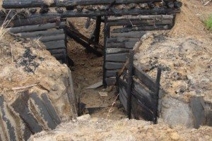 Поліція викрила чиновників, що "відмивали" гроші на будівництві фортифікаційних споруд в АТО
