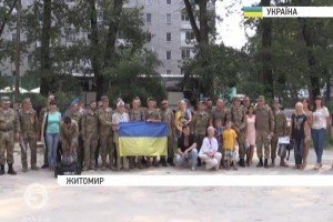 До Житомира з передової повернулися близько 30 десантників