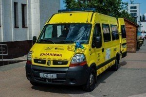 Волонтерський реанімобіль за місяць здійснив уже 100 виїздів на поле бою у Приазов'ї