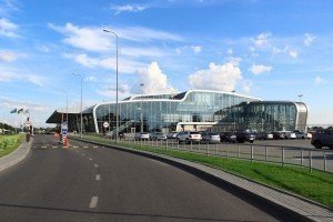 У Львові екстрено приземлився літак норвезької авіакомпанії