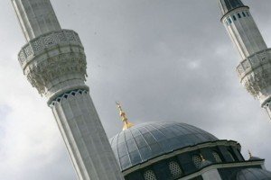 У мусульман усього світу розпочався священний місяць Рамадан