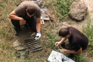 Під мостом у Слов'янську знайшли вибухівку