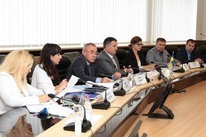 За сприяння ЄС у трьох містах України запустять пілотний проект реформування поліції