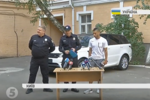 Гравцю "Динамо" повернули вкрадену автівку