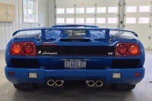Суперкар Трампа Lamborghini Diablo виставили на продаж