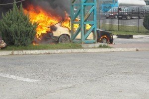 На кордоні з Польщею після проходження контролю спалахнуло авто